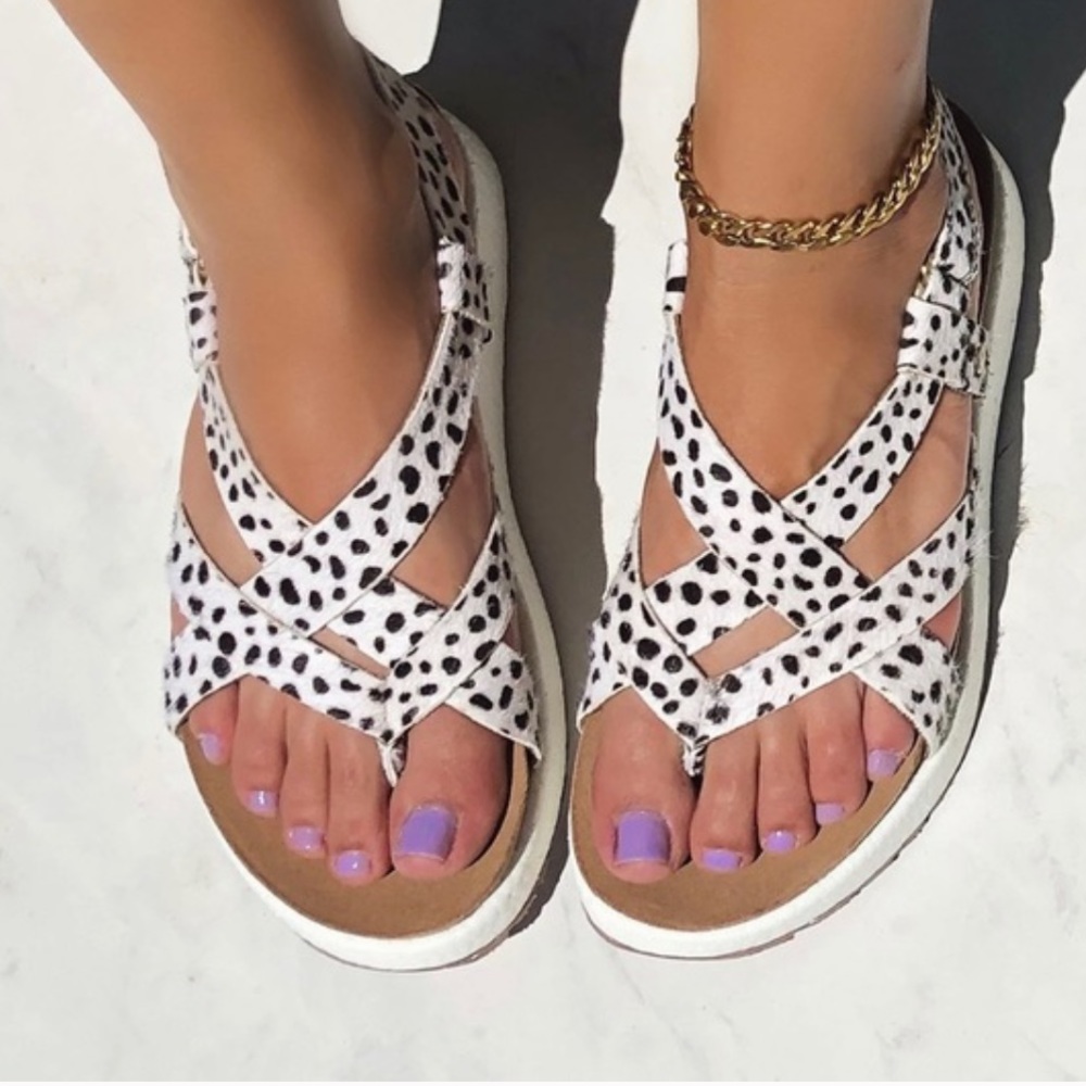 OTBT brand new sandal